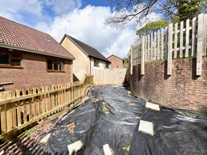 Photo 19- click for photo gallery